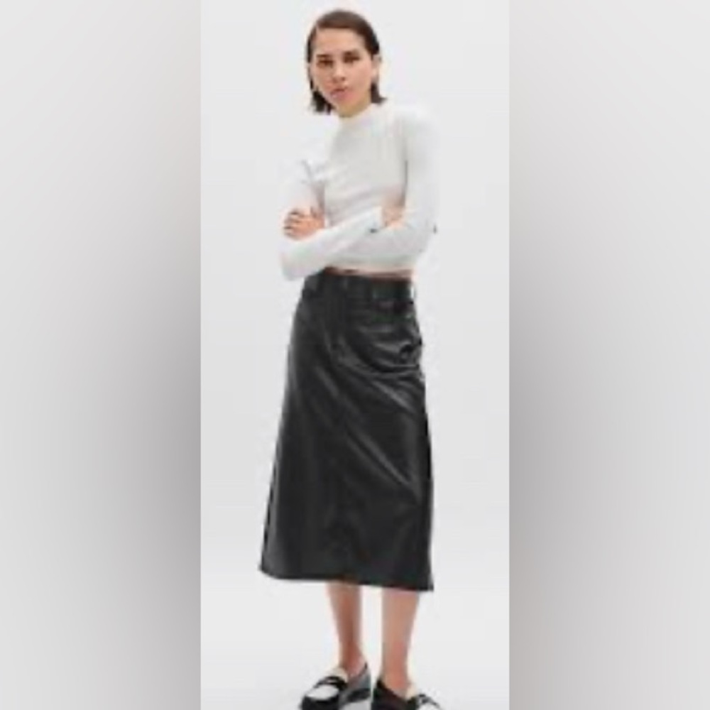 Vintage The GAP leather skirt